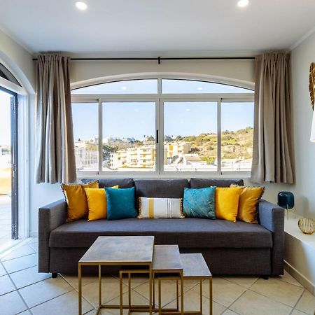 Top Renoviertes Apartment Mit Grosser Terrasse Albufeira Dış mekan fotoğraf