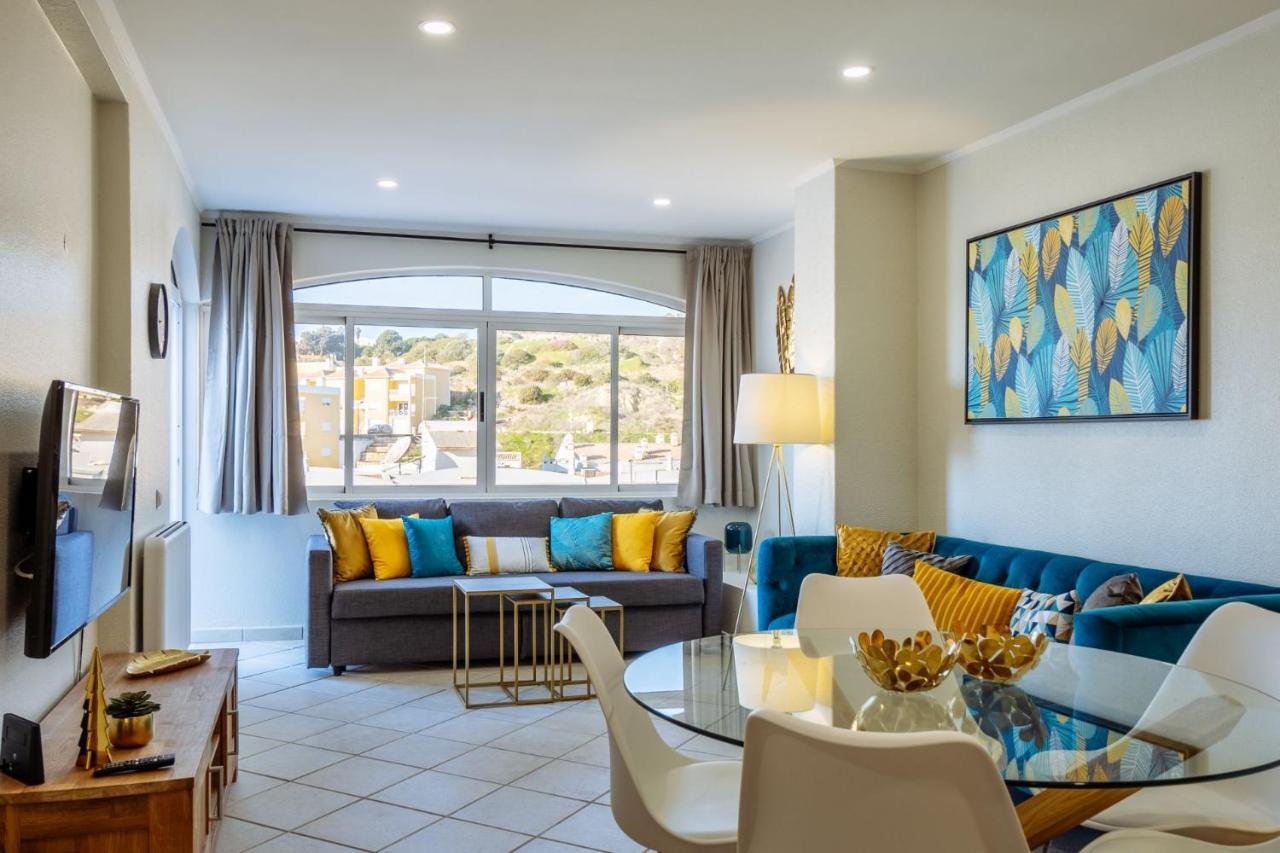 Top Renoviertes Apartment Mit Grosser Terrasse Albufeira Dış mekan fotoğraf