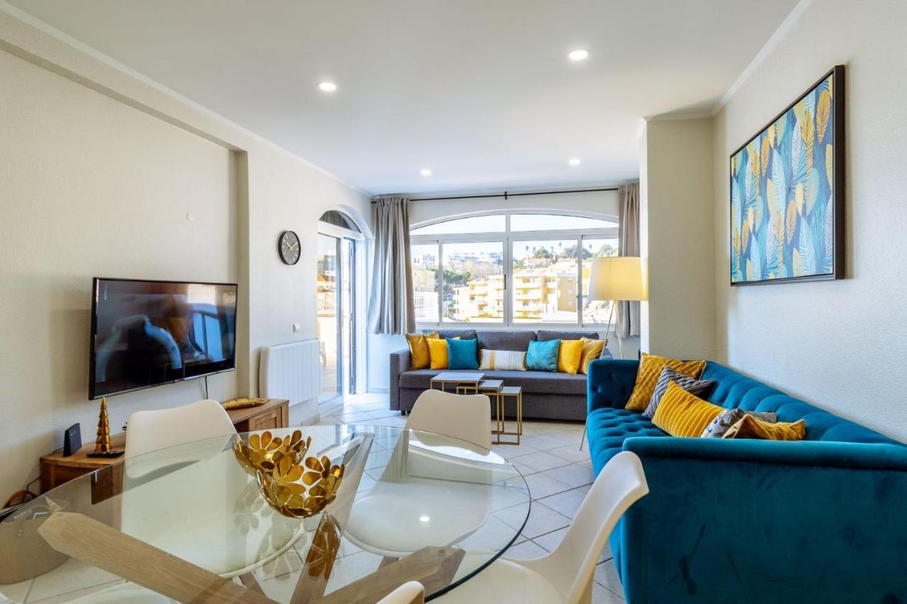 Top Renoviertes Apartment Mit Grosser Terrasse Albufeira Dış mekan fotoğraf