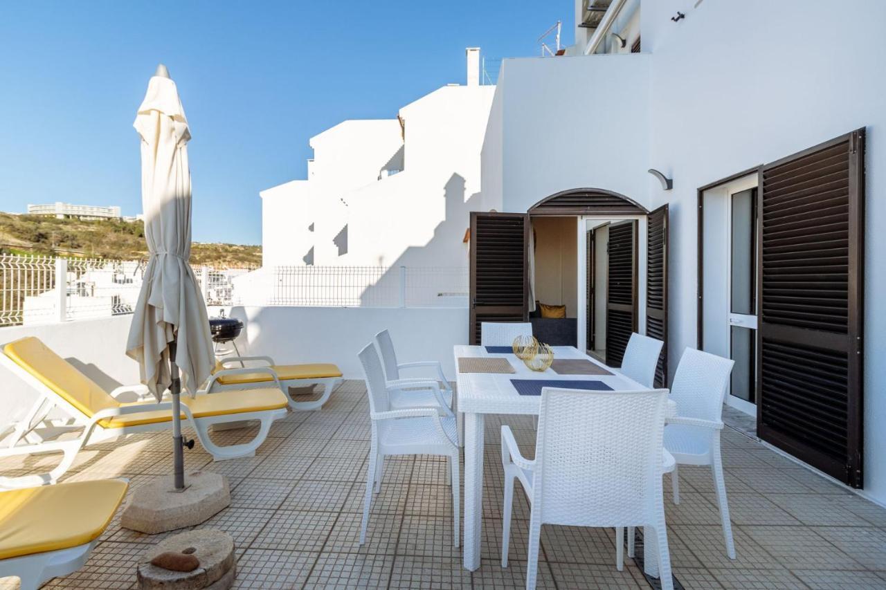 Top Renoviertes Apartment Mit Grosser Terrasse Albufeira Dış mekan fotoğraf